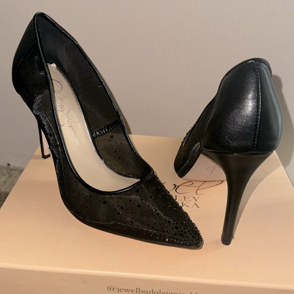 Women’s shoes